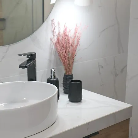 New Deluxe 4 Downtown Thessaloniki- Fully Equiped *