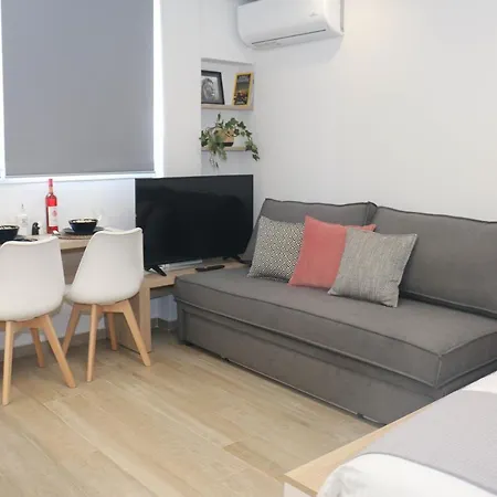 New Deluxe 4 Downtown Thessaloniki- Fully Equiped *